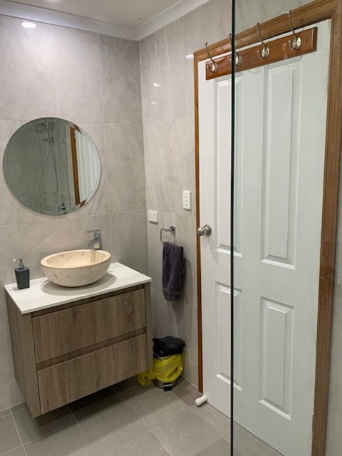 Adelaide Style Accommodation Near City - Sunshine Coast Tourism 5