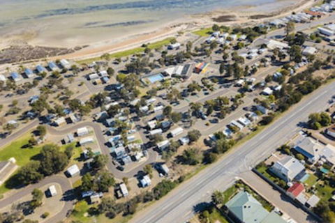 Port Broughton Tourist Park - Holiday Sunshine Coast 0
