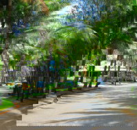 Coral Coast Resort Apartment - Holiday Sunshine Coast