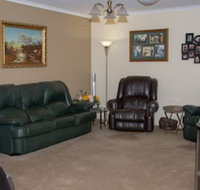 Chrissies Palace Hostel - Holiday Sunshine Coast