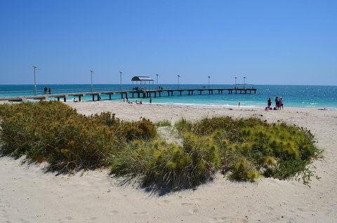 Seafront Unit 25 - Holiday Sunshine Coast 1