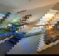 Palm Cove Penthouse Accommodation - Holiday Sunshine Coast