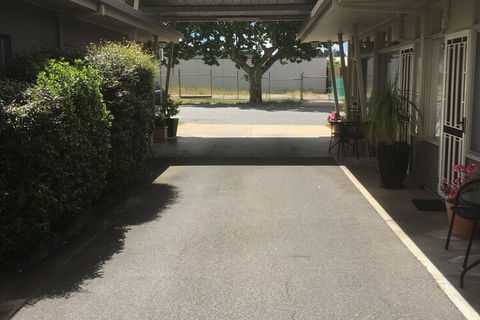Central Wangaratta Motel - Holiday Sunshine Coast 1