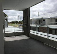 Apartment in Queens Park - Holiday Sunshine Coast