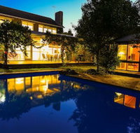 Inner Melbourne Luxury Holiday House - Sunshine Coast Tourism