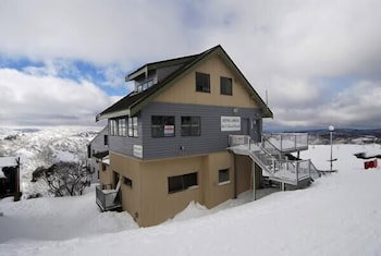 Alpine Haven 5 - Holiday Sunshine Coast 0