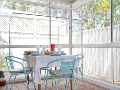 Reef Close Townhouse 3 7 - Sunshine Coast Tourism 4