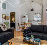 Bandalong Cottages - Holiday Sunshine Coast