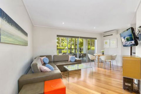 RESORT & SPA WITH PRIVATE PLUNGE POOL 7008 / 09 - Holiday Sunshine Coast 0