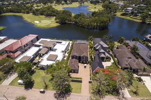 Escape At The Cove - Sunshine Coast Tourism 6