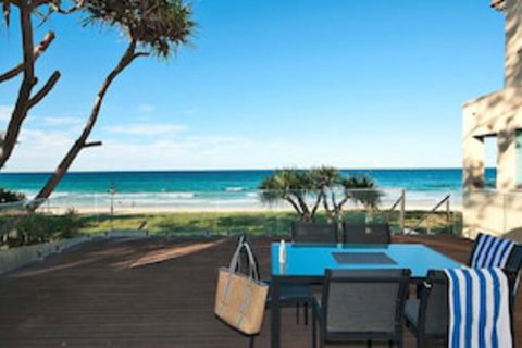 Hedges Avenue Beach House - Holiday Sunshine Coast 0