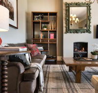 Hillcrest Apartment - Sunshine Coast Tourism