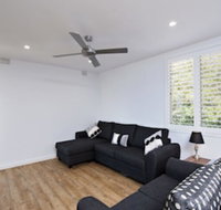 Shoal Bay Road Del Rae Unit 18 25