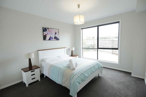 Apollo Bay Seal Apartments - Holiday Sunshine Coast 6