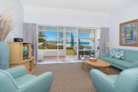 Quarterdeck Unit 2 Lennox Head - Holiday Sunshine Coast 0