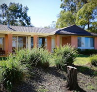 Verona Vineyard Cottage - Sunshine Coast Tourism