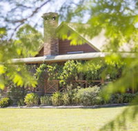 Silky Oak Cottage - Sunshine Coast Tourism