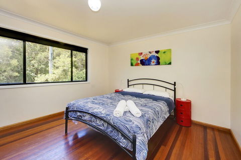 Ammaboolah At Hat Head - Holiday Sunshine Coast 6