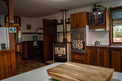 Glen Mervyn Lodge - Sunshine Coast Tourism 4