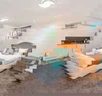 Adrift Apartments - Holiday Sunshine Coast