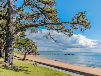 C-Scape By The Sea No.12 - Sunshine Coast Tourism 0