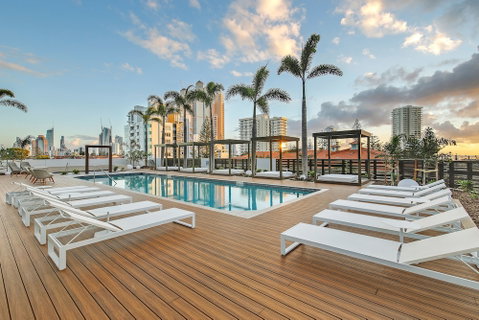 Qube Broadbeach - Sunshine Coast Tourism 0