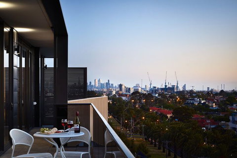 Essendon Escape - Sunshine Coast Tourism 5