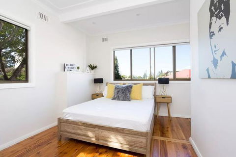 EJ Homes At The Entrance - Holiday Sunshine Coast 4