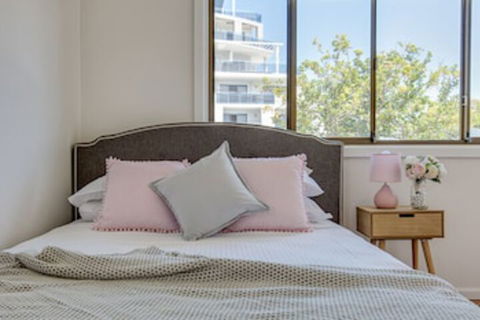 EJ Homes At The Entrance - Holiday Sunshine Coast 0