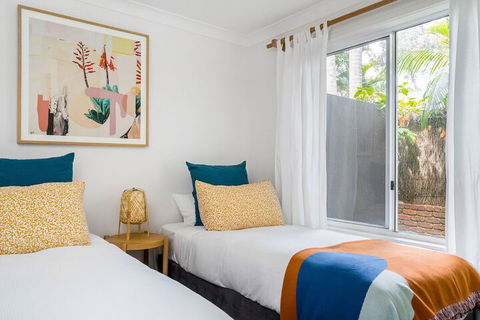 Baby Blue - Sunshine Coast Tourism 1