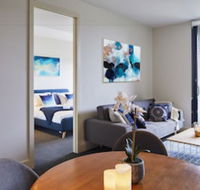Apt Walking Distance to MCG  Epworth Hospital - Holiday Sunshine Coast
