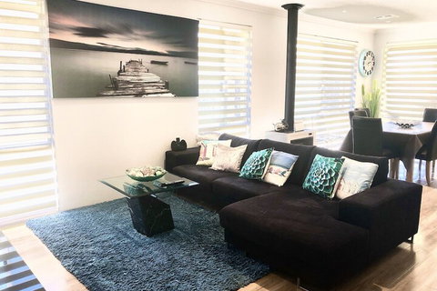 Be Wowed By Bayou - Holiday Sunshine Coast 3