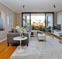 Ample Space in This 1 Bed Apt Also With Pool / Gym - Sunshine Coast Tourism