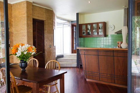 Anagama House & Studio - Sunshine Coast Tourism 2