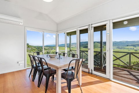 Joanna Cottage - Holiday Sunshine Coast 6