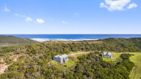 Joanna Cottage - Holiday Sunshine Coast 5