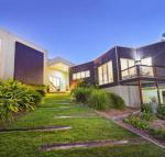Kilala executive home - Sunshine Coast Tourism