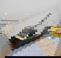 Ultra Modern Luxurious home in Tranquil Sydney - Sunshine Coast Tourism