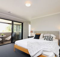 Serenity - Rejuvenate Stays - Sunshine Coast Tourism