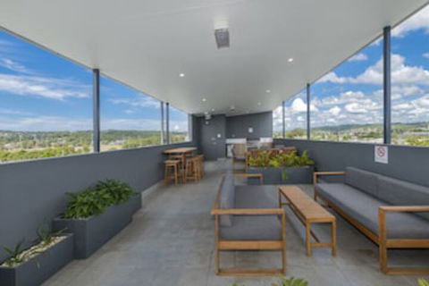 Astra Apartments Broadmeadow - Holiday Sunshine Coast 0