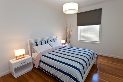 Amaroo - Holiday Sunshine Coast 4
