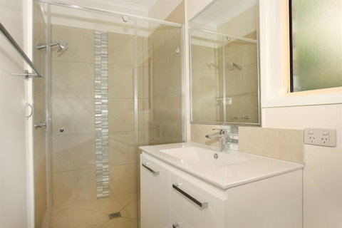 15 Joanne Street Marcoola - Holiday Sunshine Coast 4