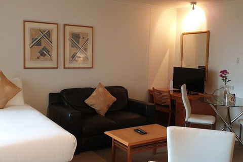 Sydney Hyde Park Paxsafe Apartments - Sunshine Coast Tourism 4