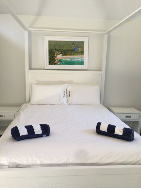 The Banksias - Sunshine Coast Tourism 0