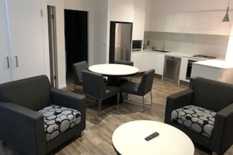Nouveau On Young - Sunshine Coast Tourism 0