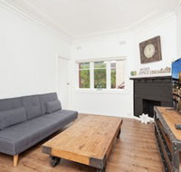 Newly Renovated Apt Close to CBD Unit 2 - Holiday Sunshine Coast