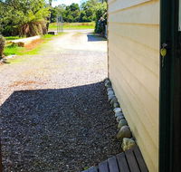 Meredith House  Apartments Strahan - Sunshine Coast Tourism