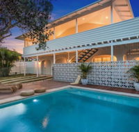 Castaway on Tallows - Sunshine Coast Tourism