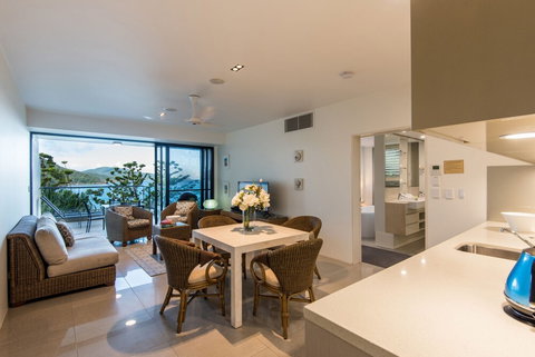 Northcape 1 Ocean Front 4 Bedroom Pool - Holiday Sunshine Coast 6