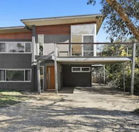 Bristlebird - Rejuvenate Stays - Sunshine Coast Tourism